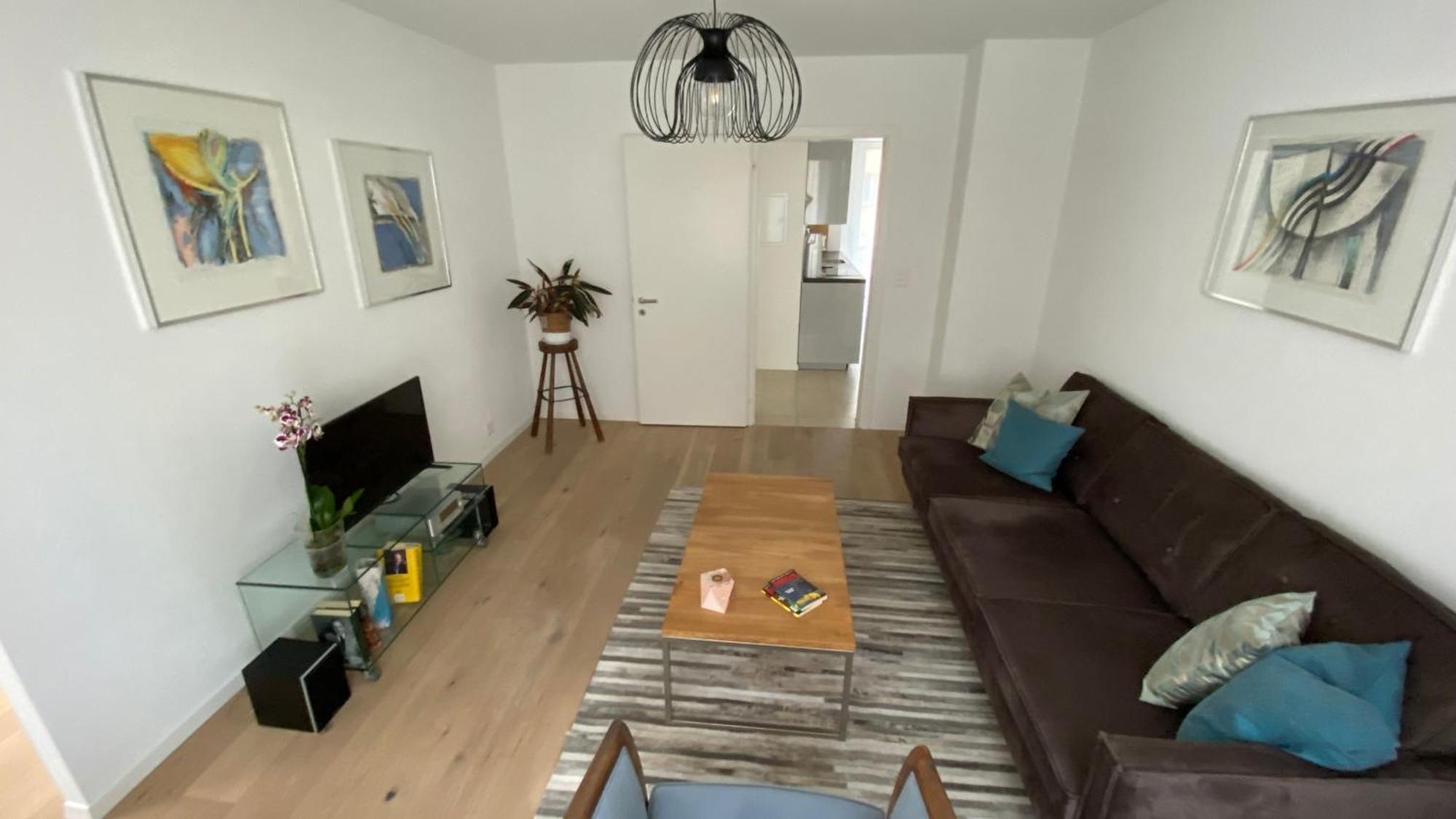 H1 With 4,5 Room, Bathroom, Kitchen, Central, Quiet & Modern With Office Zurich Exterior photo